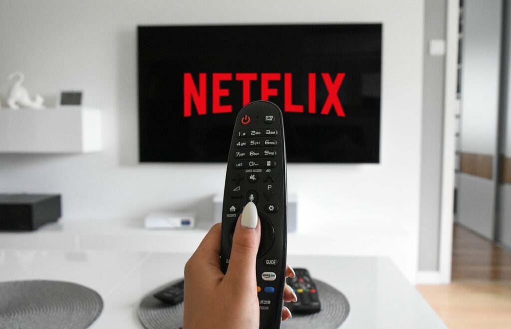 Hisense-55U6KQ-ULED-TV_pic2