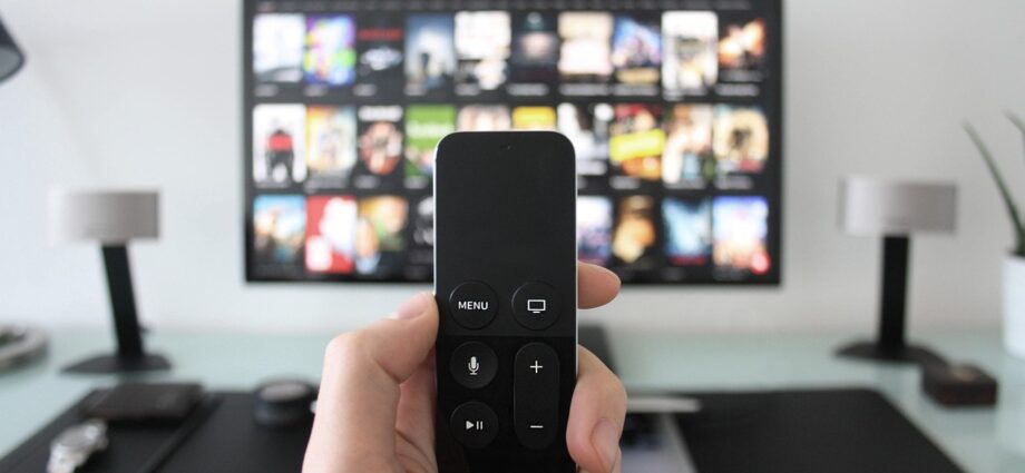 Hisense-55U6KQ-ULED-TV_pic3